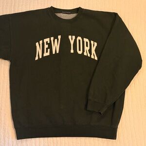 Brandy Melville New York Oversized Crewneck - Dark Green